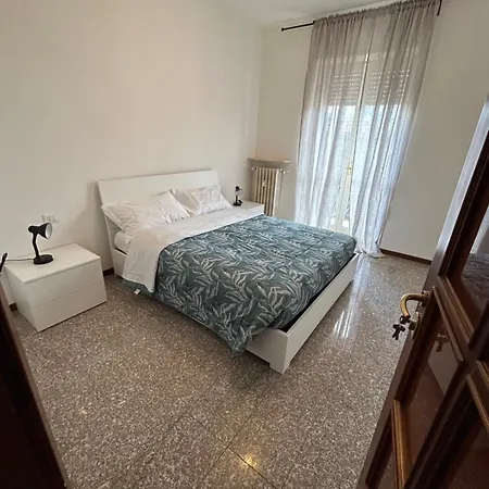Bed Station -self Check In- * Bergamo