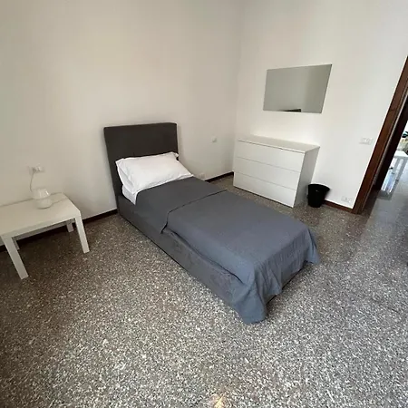 B&B Bed Station -self Check In- 베르가모