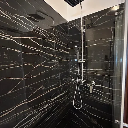 Bed Station -self Check In- ベッド・アンド・ブレックファスト